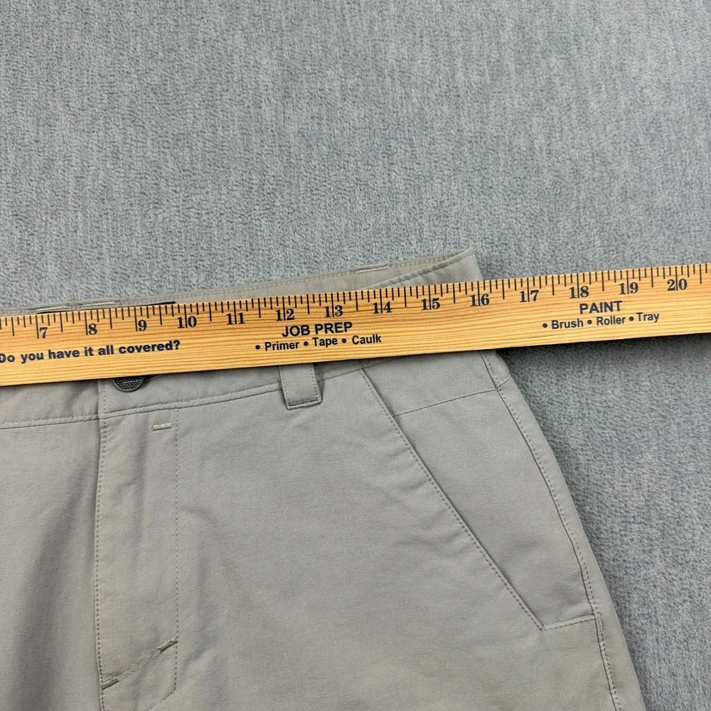 Oakley Shorts Mens 32 Gray Take Golf 12